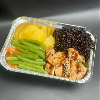 Hình ảnh Ức Gà Sốt Teriyaki + cơm gạo lứt + rau củ mix