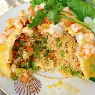 Hình ảnh cơm tôm phủ trứng