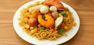 Hình ảnh Mì trộn thập cẩm