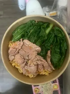 Hình ảnh Mì trộn bò
