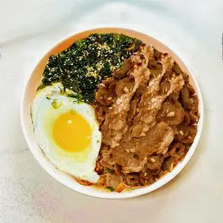 Hình ảnh Cơm chiên kimchi heo cay