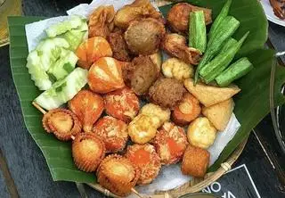 Hình ảnh Thập cẩm truyền thống