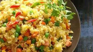 Hình ảnh Cơm chiên ngũ sắc