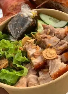 Hình ảnh BÚN HEO QUAY NƯỚC TƯƠNG