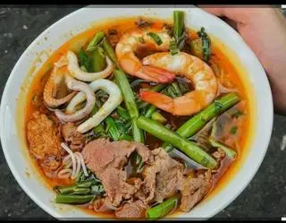 Hình ảnh bún thái 