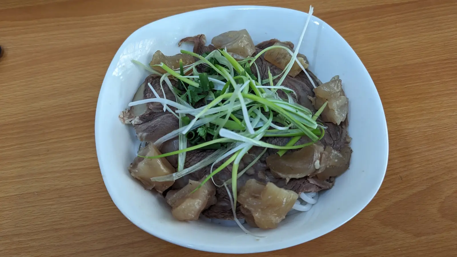 Hình ảnh Bún Bò - Gân
