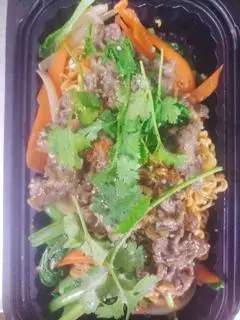 Hình ảnh mì gói xào bò 