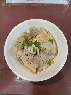 Hình ảnh Mì Trộn - Thịt, Bò viên