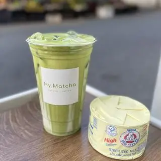 Hình ảnh Matcha latte sữa gấu