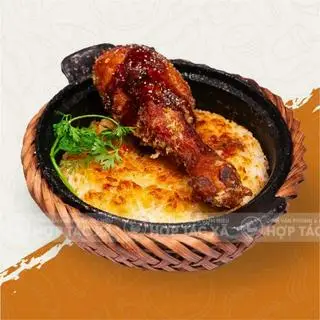 Hình ảnh Cơm niêu đùi gà sốt Nấm