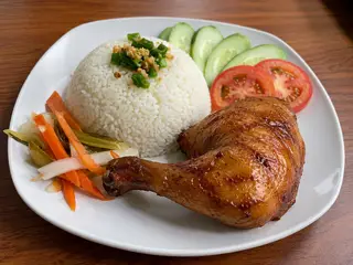 Hình ảnh Cơm Trắng Đùi Góc Tư