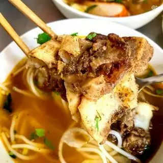 Hình ảnh Bún bò sườn 