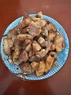 Hình ảnh Cơm thịt ba rọi cháy cạnh giòn