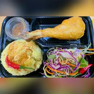 Hình ảnh Cơm Gà xối mỡ 
