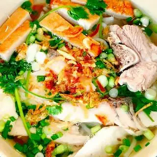 Hình ảnh Bánh canh bình thường
