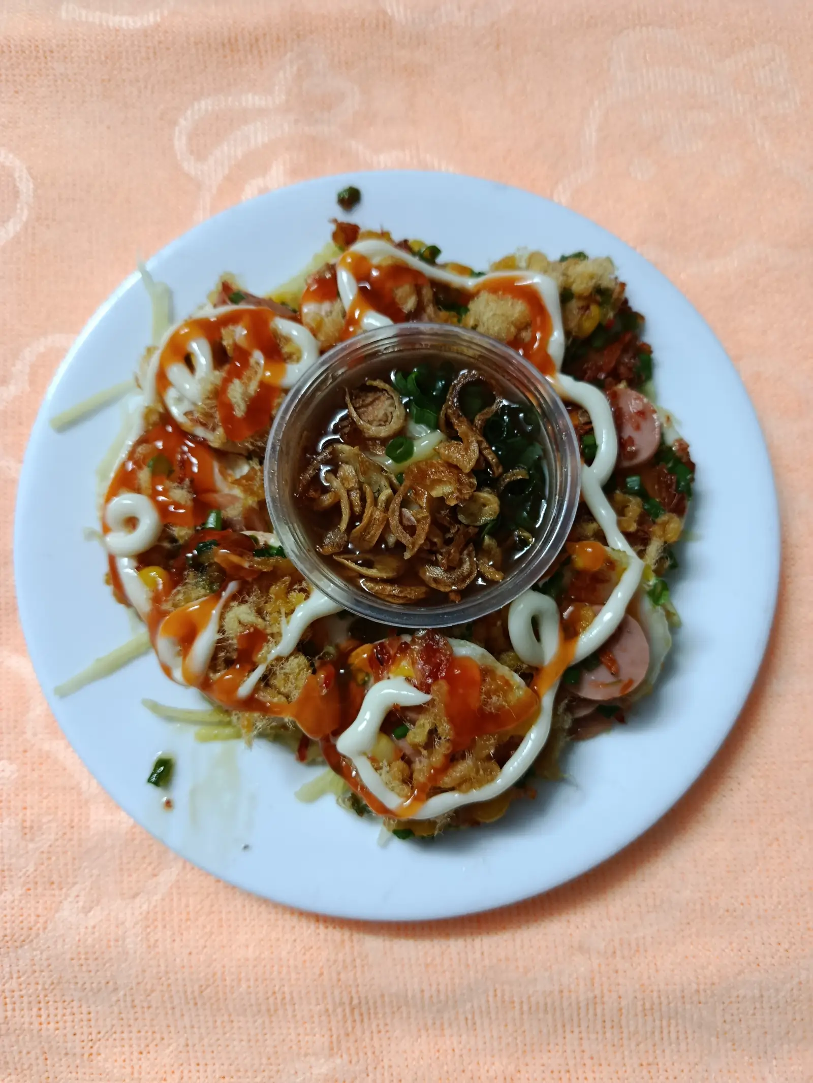 Hình ảnh Bánh trứng cút chiên sốt me bơ