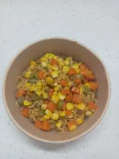 Hình ảnh Mỳ Trộn Rau Củ