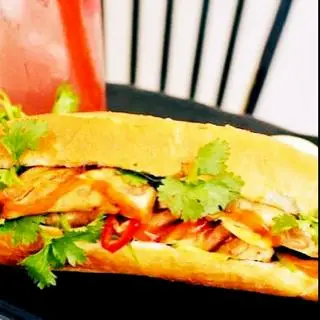Hình ảnh Bánh mì trứng bò khô