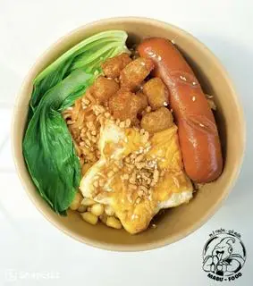 Hình ảnh Mì Trộn Trứng + Xúc Xích Tóp Mỡ
