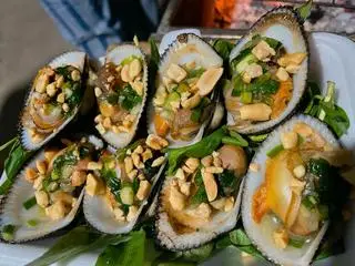 Hình ảnh Sò lông nương mỡ hành