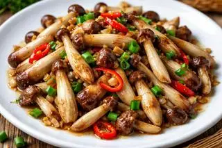 Hình ảnh Bò Xào Nấm Mối 