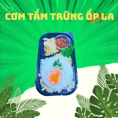 Hình ảnh Cơm Tấm Trứng Ốp La