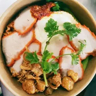 Hình ảnh MÌ TRỘN TÓP MỠ (THỊT XÁ XÍU )TRỨNG LÒNG ĐAO