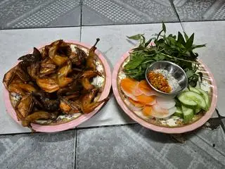Hình ảnh Chim cút chiên bơ