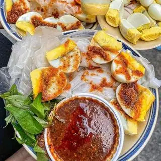 Hình ảnh Bánh tráng chấm trứng gà vữa