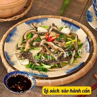 Hình ảnh Lá Sách Xào Hành Cần