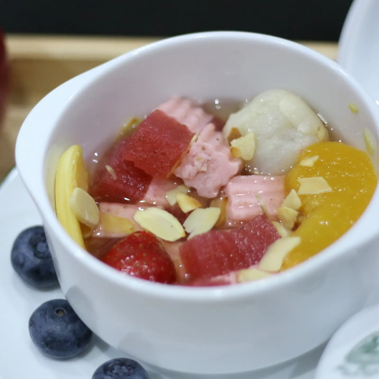 Hình ảnh Chè Khúc Bạch Cacao
