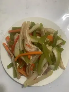 Hình ảnh Tai heo ngâm chua ngọt