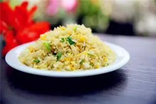 Hình ảnh Cơm chiên thêm
