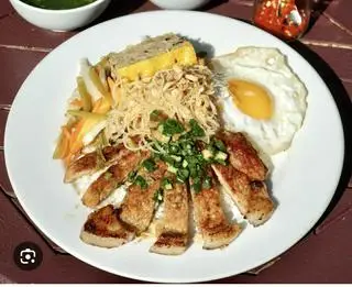 Hình ảnh Cơm Tấm Sườn + Bì + Chả + Ốp La