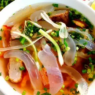 Hình ảnh Bánh canh chả cá sứa