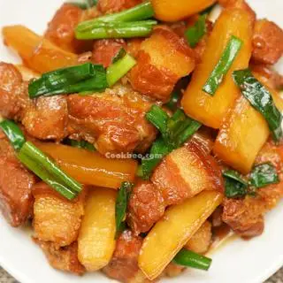 Hình ảnh Cơm thịt kho dưa cải kem món xào canh hằng ngày
