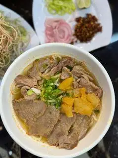 Hình ảnh Bún Bò Nạm - Tái - Gân
