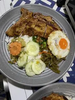 Hình ảnh Cơm Tấm Sườn + Ốp La
