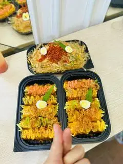 Hình ảnh Combo 2: Ăn No + Nước ( trộn , cuộn, 2 trà quất)
