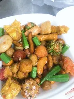 Hình ảnh Mẹt viên chiên sốt mắm tỏi sa tế nhỏ