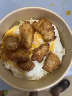 Hình ảnh cơm heo chiên giòn