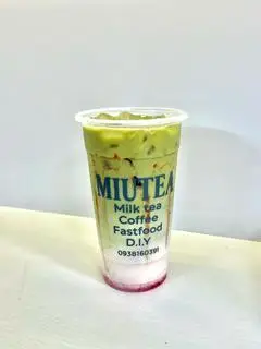 Hình ảnh Matcha latte dâu tây