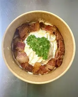 Hình ảnh Mì ý sốt kem heo xông khói