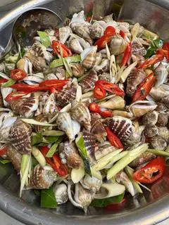 Hình ảnh Ốc nhảy hấp sả - 500g