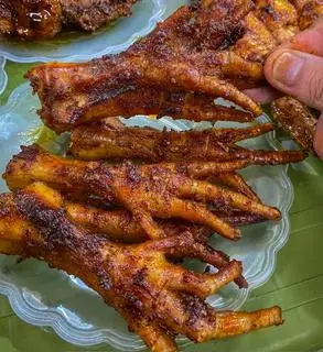 Hình ảnh combo 5 chân gà nướng