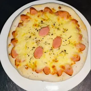 Hình ảnh Pizza xúc xích size 20cm