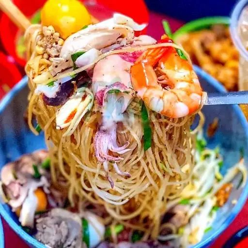 Hình ảnh Hủ tiếu thập cẩm đặt biệt