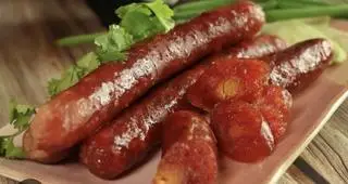 Hình ảnh Lạp sườn Sóc Trăng 15K/cây