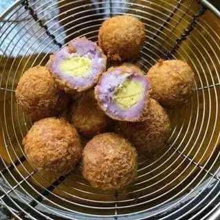 Hình ảnh Khoai Môn Lệ Phố 