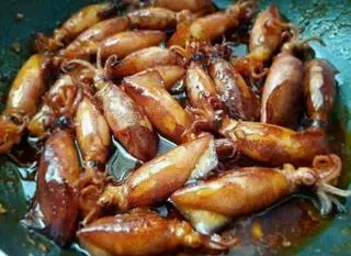 Hình ảnh Cơm mực sim rim mắm